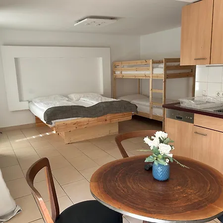 酒店 Adler I Haus-innenhof