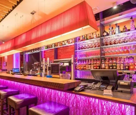 Adler I Haus-innenhof 酒店 3*